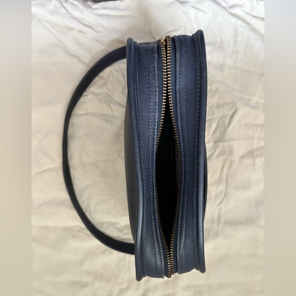 Vintage Coach Metropolis Navy Shoulder Bag - Picture 4 of 6